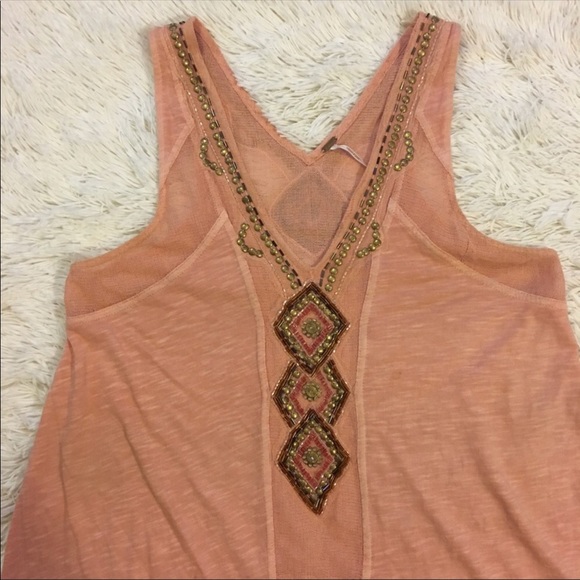 Tank - Picture 3 of 4